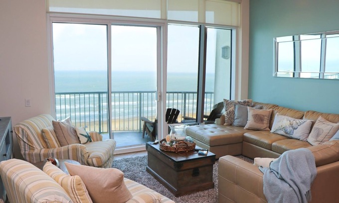 South Padre Island Condominio | Luxury, Cool Comfort & Best Views at Sapphire on the Beach!