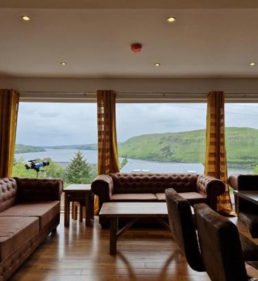 Isle of Skye Casa | Luxury Cottage by Fairy Pools 4