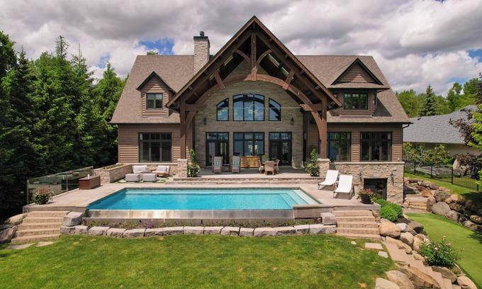 Oro Station Cabaña | Luxury Cottage on Lake Simcoe & Pool - 1 Hr to Toronto; Mins to Skiing & Golf