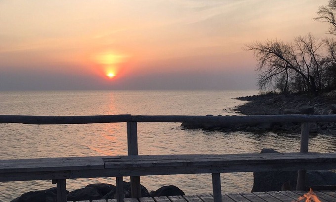 Saint Laurent Apartamento | Luxury Cottage Suite overlooking Lake Manitoba