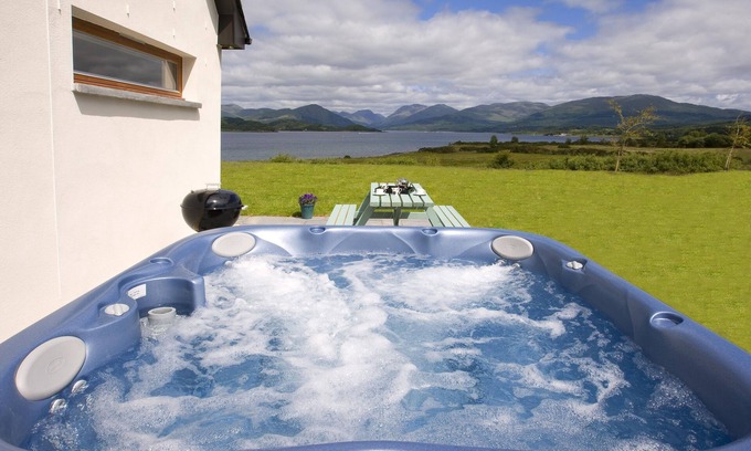 Benderloch Cabaña | Casa de lujo con jacuzzi en la orilla del mar, cerca de Oban