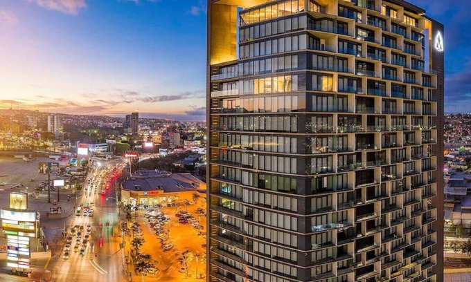 Tijuana Condominio | Luxury & Cozy Apt. | Gym Rooftop w/Views +S/Center
