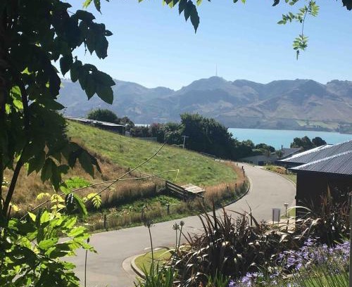 Diamond Harbour Apartamento | Luxury Diamond Harbour Retreat with Ocean Views