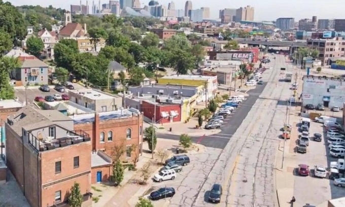 Kansas City Condominio | LUXURY Downtown Penthouse & Private Rooftop Deck