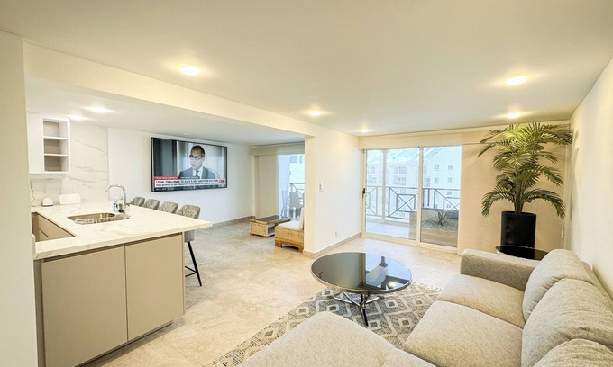 Punta Hansa Apartamento | Luxury Downtown Penthouse