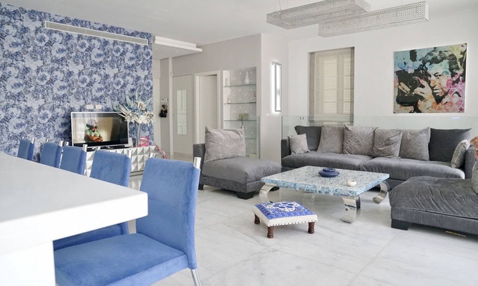 Jaffa Apartamento | DUPLEX DE LUJO CON JARDIN Y TERRAZA CERCA DEL MAR, WIFI GRATUITO