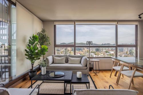 Vitacura Apartamento | Luxury Duplex with Rooftop and Private Pool in Vitacura