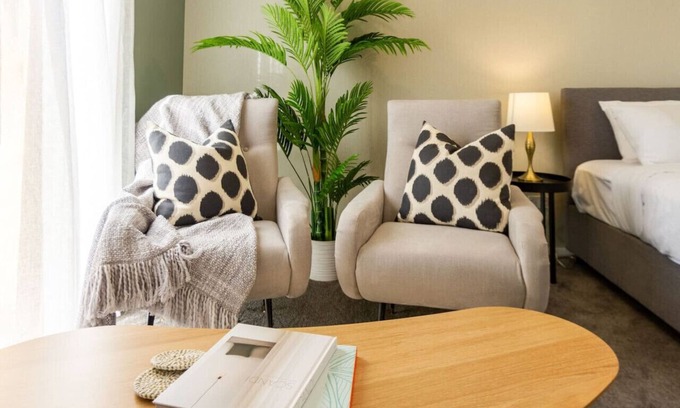 Papanui Casa | Luxury Escape for 2, Single Level Studio, Papanui