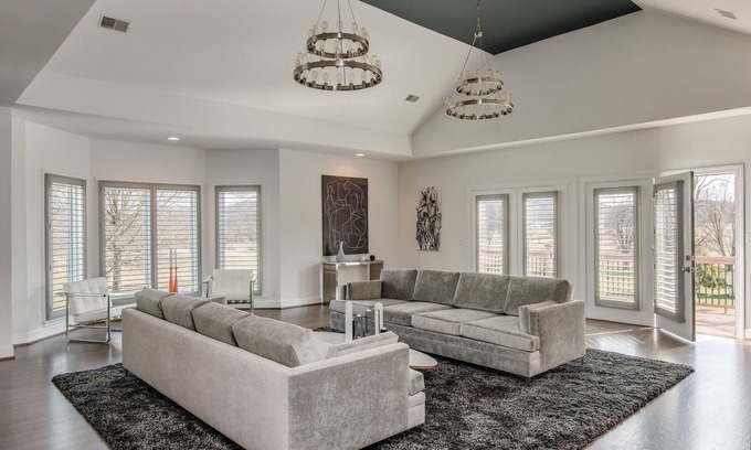 Franklin Casa | Alquiler de bienes de lujo cerca de Nashville-Convierta eventos especiales en recuerdos queridos