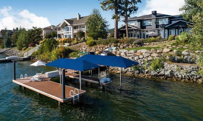 Sandpoint Casa | Northshore Luxury Waterfront Casa familiar | Privado 1 milla al centro de Sandpoint