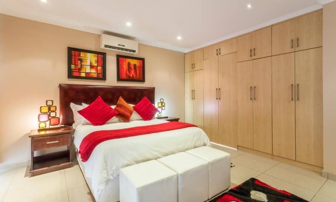 Ballito Casa | Habitación Doble Ejecutiva de Lujo para 2 personas con baño privado, en Ballito