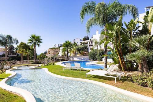 Benahavis Apartamento | Luxury Family, Beach & Golf Penthouse with Amazing Seaview