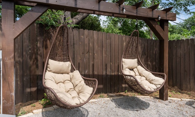 Fort Worth Casa | Luxury Family Friendly Home 6 Queen Beds