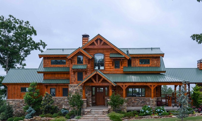 Edgemont Casa | Lujoso ~ 3.600-Sq-Ft Greers Ferry Lake Retreat!