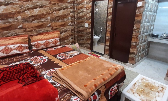 Lajpat Nagar Apartamento | Piso de lujo en la zona de extranjeros de lajpat nagar con cocina totalmente equipada