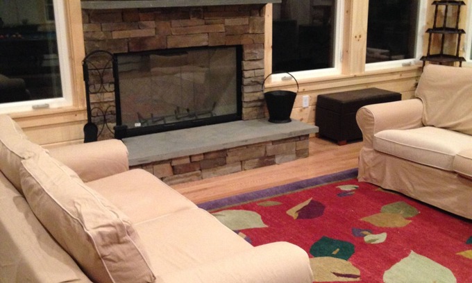 Lenox Dale Casa | Lujo Fox Hollow Estate Home en Laurel Lake-Dream Location, jacuzzi, parrilla