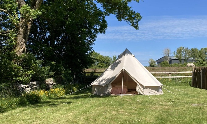 Corofin Alquiler De RV | Luxury Garden Glamping in the Heart of the Burren