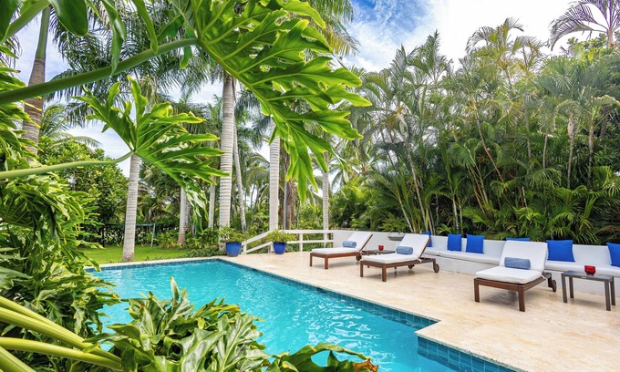 La Romana Casa | Luxury Getaway Across from Minitas Beach – Casa de Campo