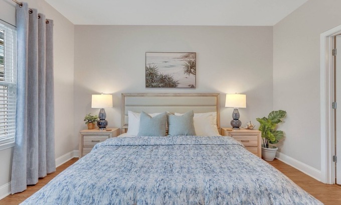 Savannah Casa | Luxury Group Retreat. Kid and Pet Friendly