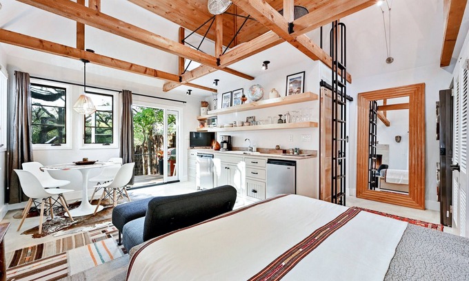 Travis Heights Casa | El centro de Casa a dos cuadras de Soco