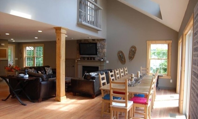 Moultonborough Casa | Lujo de lujo Winnipesaukee Lakefront Sleeps 14 - ideal para familias numerosas