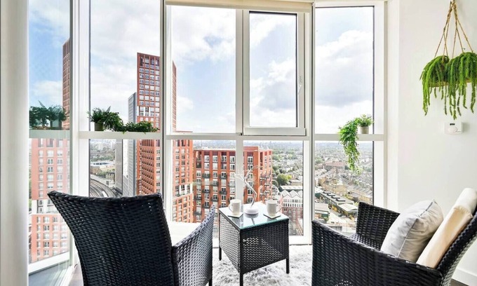 Vauxhall Apartamento | Luxury High-Rise 21st Floor 2 Bedroom 2 Bath Flat