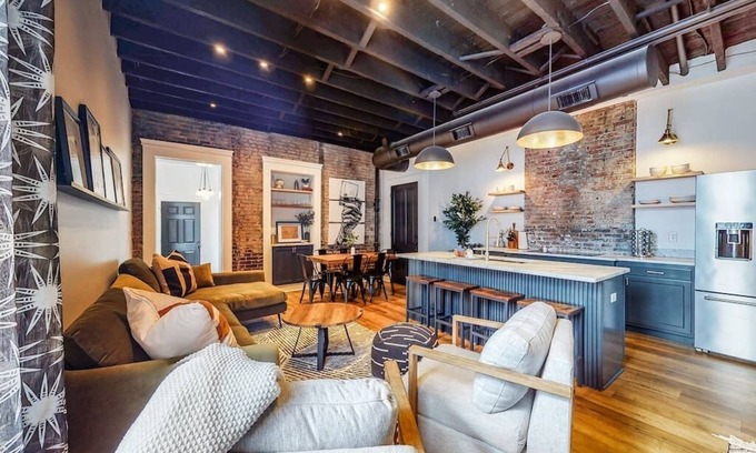Phoenix Hill Casa | Luxury Home Close to Nulu/Downtown/4th w Kings