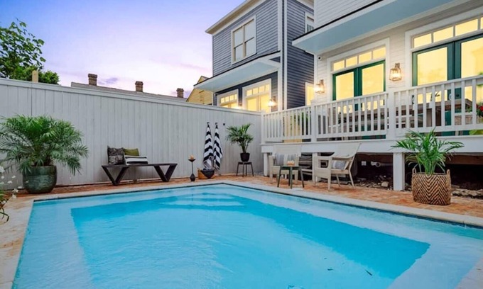 Bywater Apartamento | Luxury Home near Frenchmen | Heated Private Pool