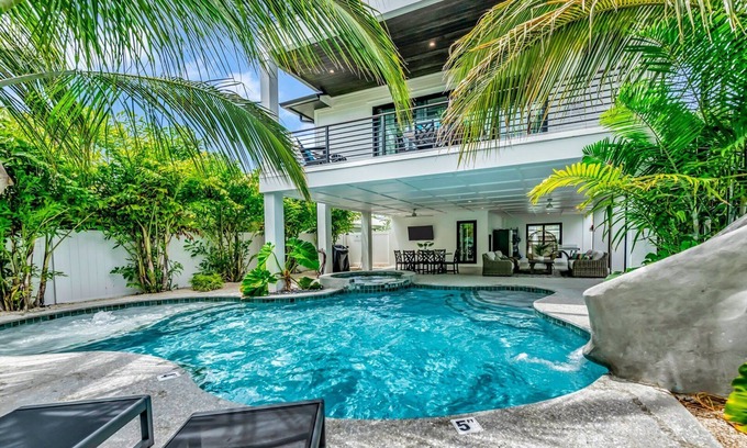 Sarasota Casa | Endless Summer - Seis Habitaciones Casa, Capacidad 16