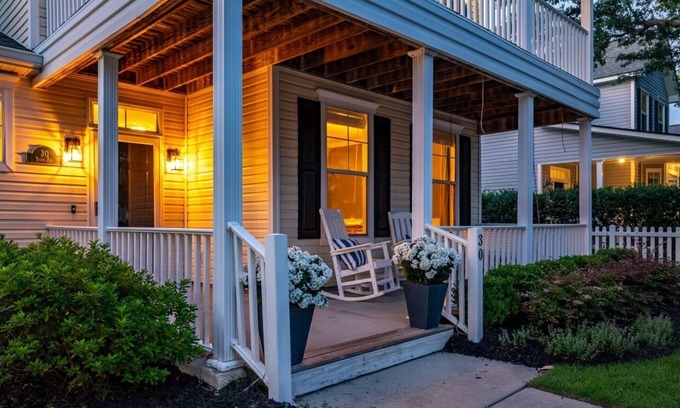 Bluffton Casa | Luxury home with outdoor theater, hot tub, family amenities — 0.8 mi to Old Town