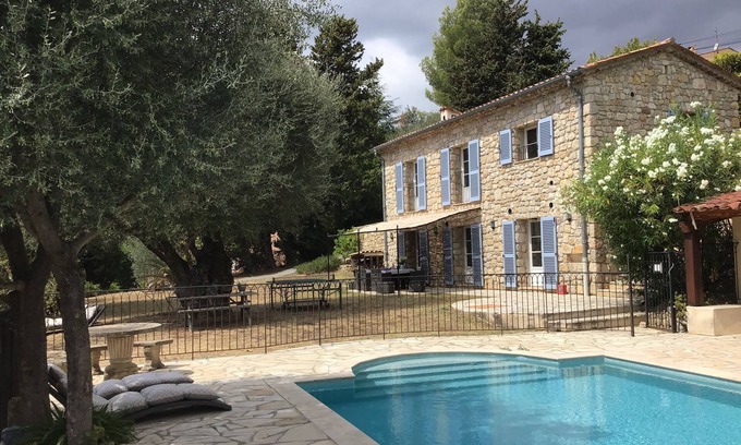 Le Bar-sur-Loup Villa | Alquiler La Fenice - Casa de lujo con piscina privada climatizada en jardines privados