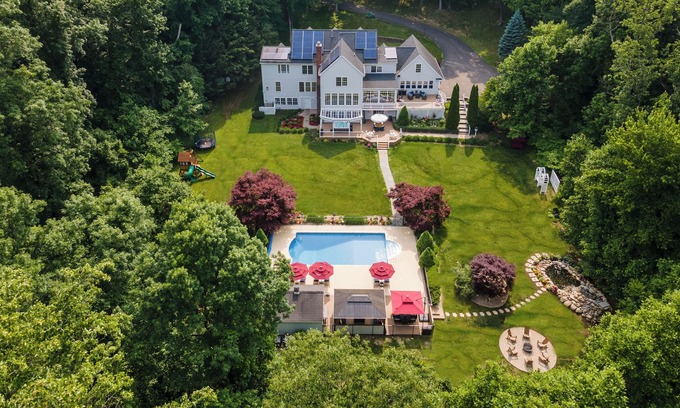 Middlebury Casa | Luxury House with Indoor Pool, Koi Pond and Outdoor Oasis
