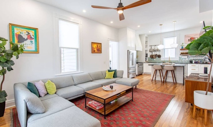 Mount Washington Casa | Perfect Blend of History and Luxury in Pittsburgh