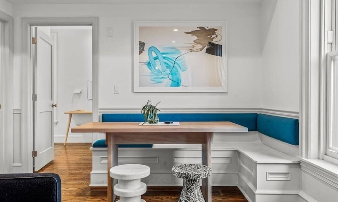 Southwest Center City Apartamento | Luxury in Ritt Sq. | Parking | Hosted By StayRafa