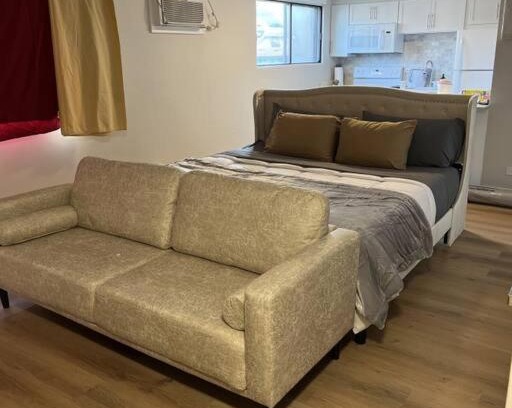 O'Hare Apartamento | Luxury King Bed in Family Friendly Location