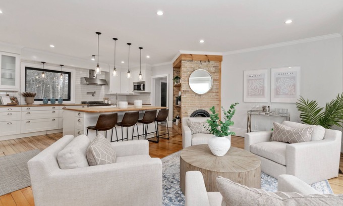 Oro-Medonte Casa | Luxury Lake on House Shanty Bay
