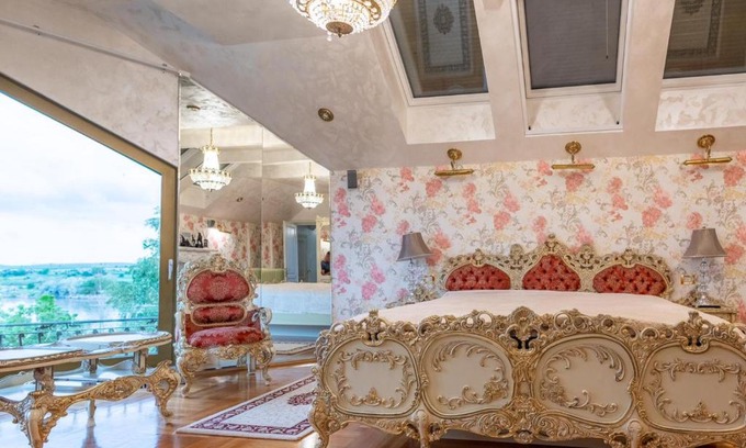 Mamaia-Sat Villa | Luxury Lake Villa