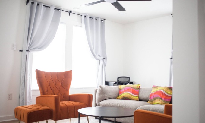 Kannapolis Casa | Luxury Lane Villa