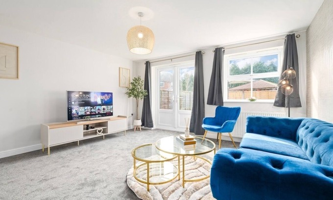 Market Rasen Casa | Luxury large home | Parking | Garden | Sleeps 6