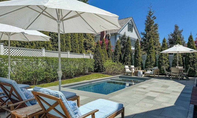 Edgartown Casa | Luxury Living in Downtown Edgartown w/ Heated Pool