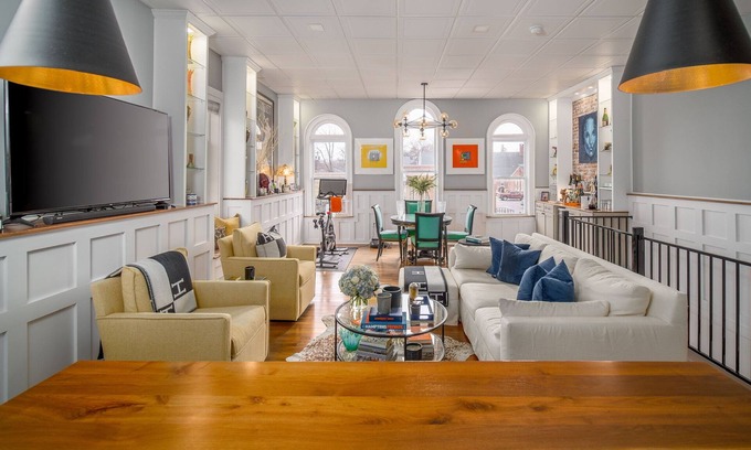 Westfield Condominio | Luxury Loft in the Heart of charming Westfield, NY