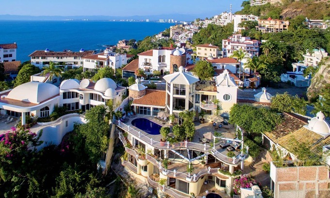 Puerto Vallarta Villa | VILLA DE LUJO MEXICANO