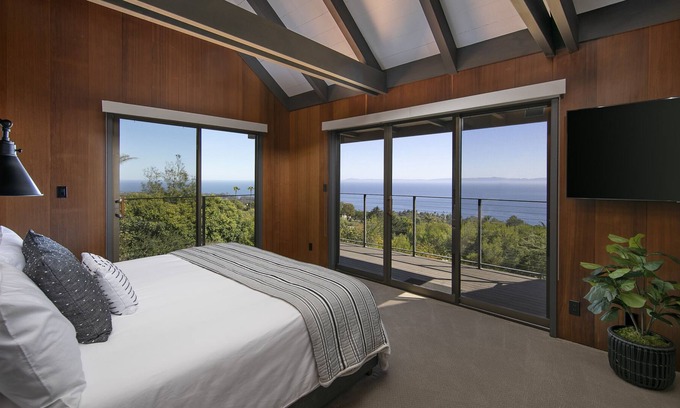 Campanil Casa | Luxury Mid Century with Epic Views
