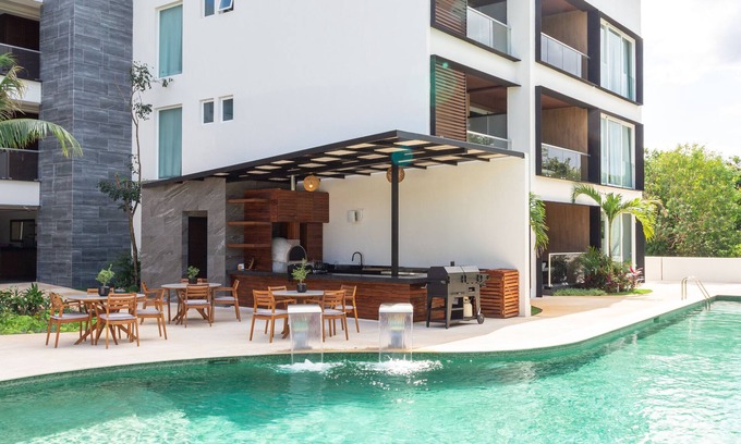 Akumal Apartamento | Luxury & Modern Apt in The Jungle Garden Pool 03A