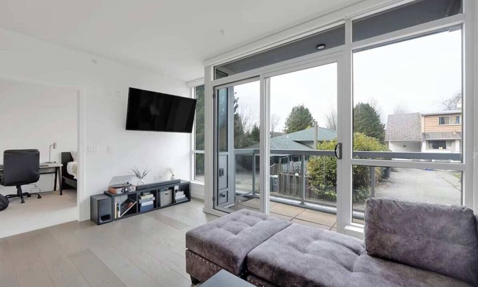Mount Pleasant Apartamento | Luxury & Modern Condo in Central Location