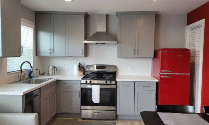 Santa Clara Condominio | Luxury Modern Vacation Home 2 bd/ 2 bath Near SF