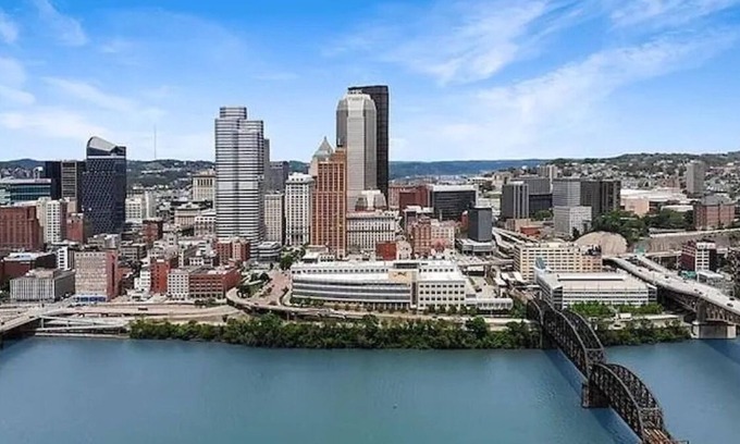 Mount Washington Casa | Luxury Mountainside with Spectacular City Views