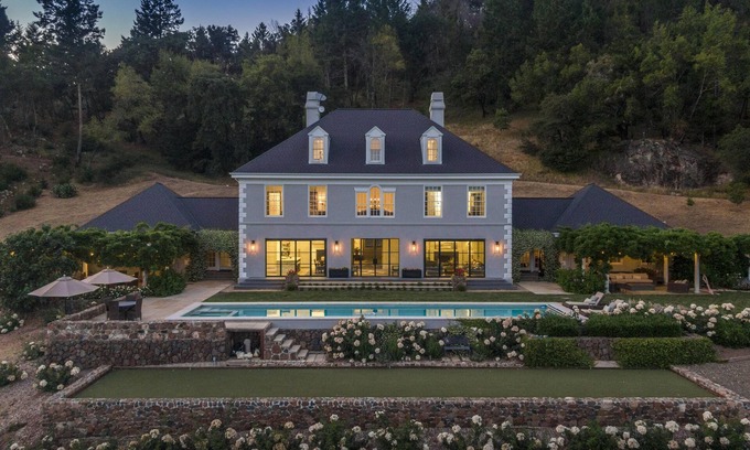 Napa Casa | ¡Napa Country Estate de lujo con piscina y vistas!