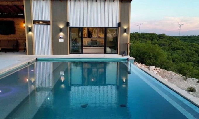Muenster Casa | Luxury North Texas Retreat--PARTIAL Rental for 16--Pool/Spa/Sports Courts/Views