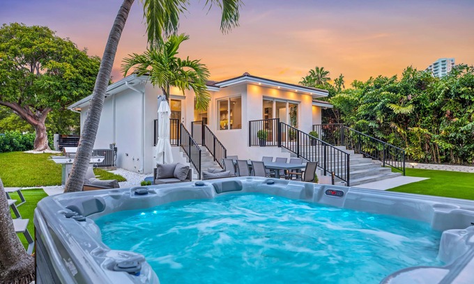 The Roads Casa | Luxury Oasis